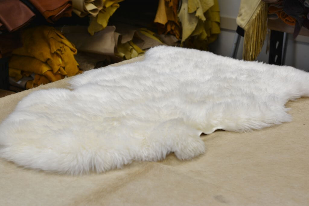 Cowhide Rugs Sheepskin Rugs And Hair On Hides Supply